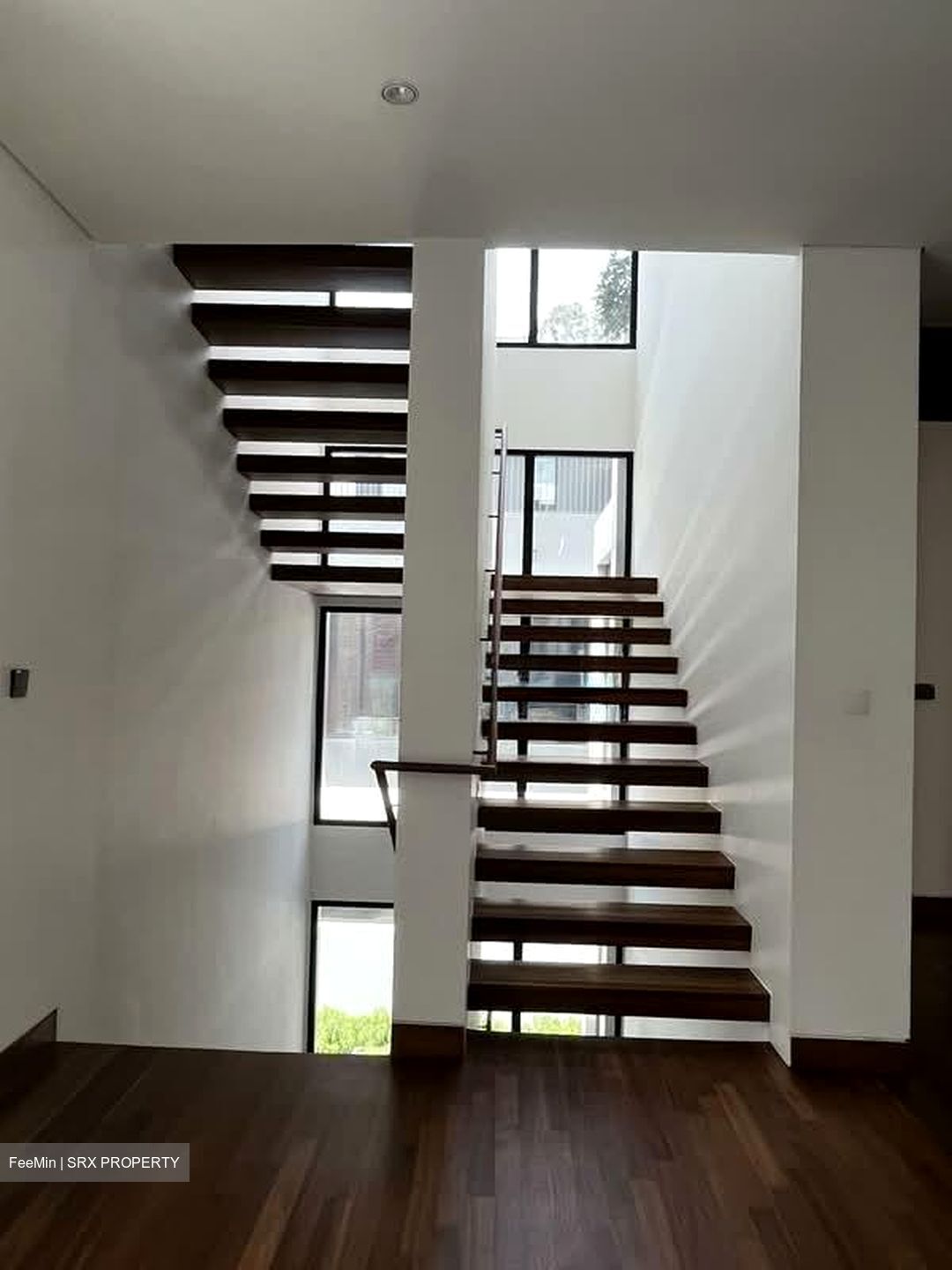 Whitley Road (D11), Terrace #557203251